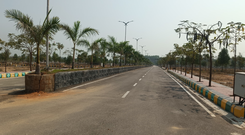 taramatipet plots for sale